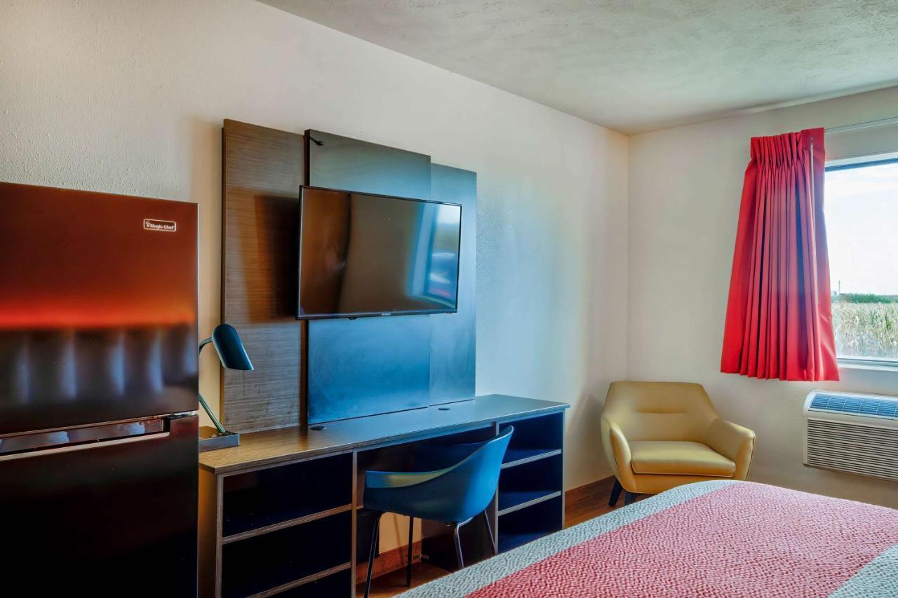 Motel 6-Percival, Ia Council Bluffs Exterior photo