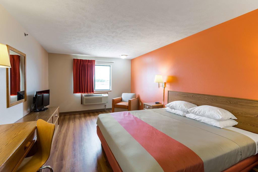 Motel 6-Percival, Ia Council Bluffs Exterior photo